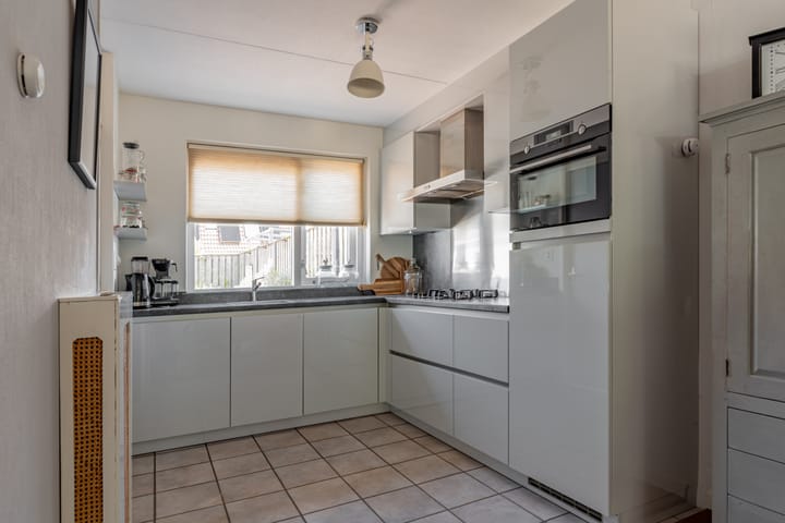 Foto 16 van Oosterscheldestraat 1