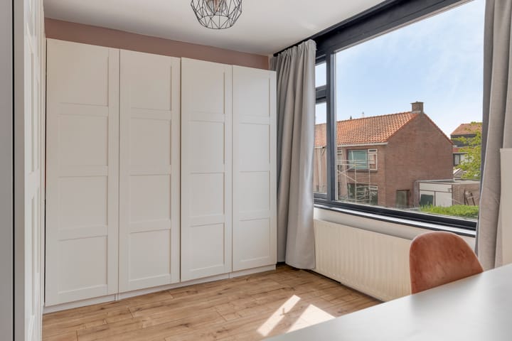 Foto 37 van P C de Vinckstraat 3