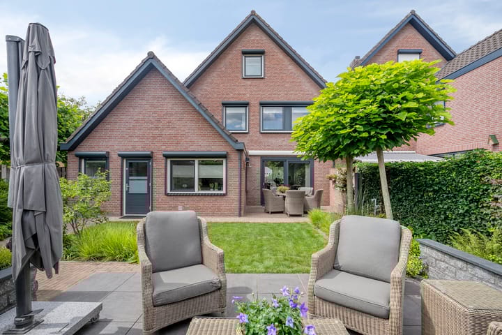 Foto 28 van Aalsburg 3007