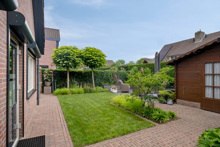 Foto 32 van Aalsburg 3007