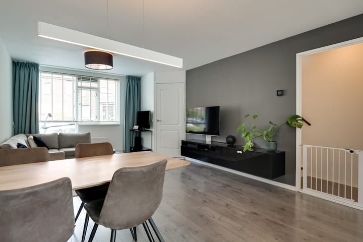 Foto 3 van Boterbloem 27