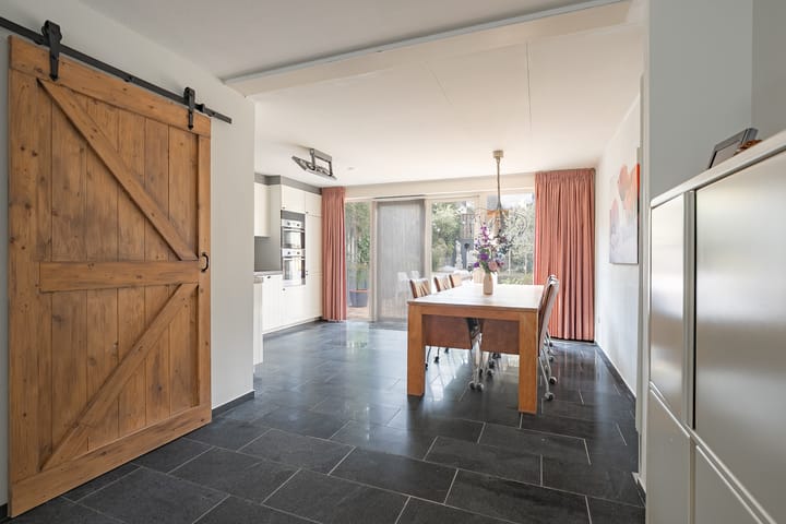 Foto 8 van Rubensstraat 8-A