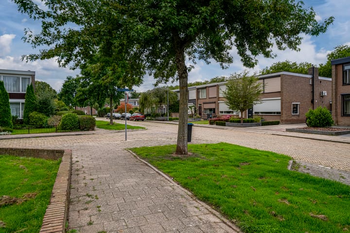 Foto 6 van Vincent van Goghstraat 21