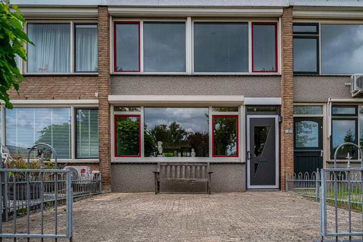 Foto 9 van Vincent van Goghstraat 21