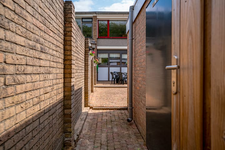 Foto 23 van Vincent van Goghstraat 21