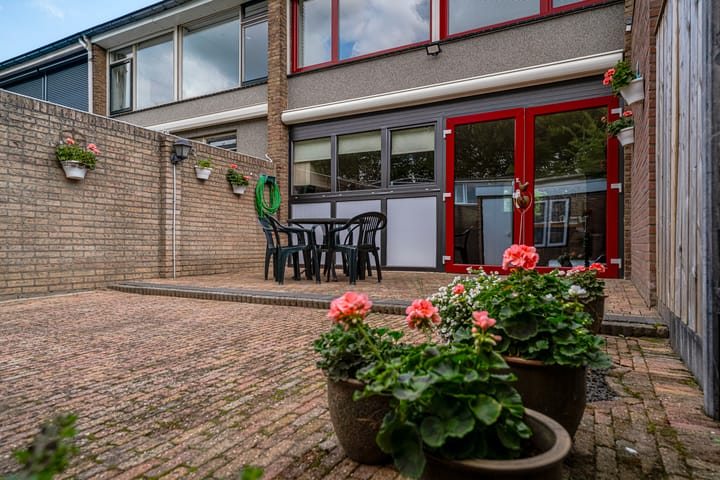 Foto 25 van Vincent van Goghstraat 21