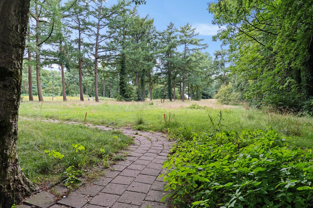 Foto 32 van Valtherlaan 223