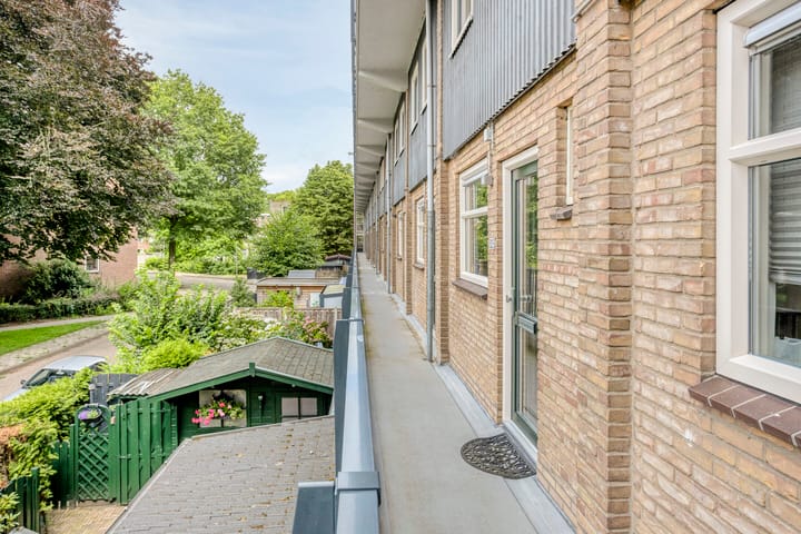 Foto 4 van Karel de Grotelaan 323