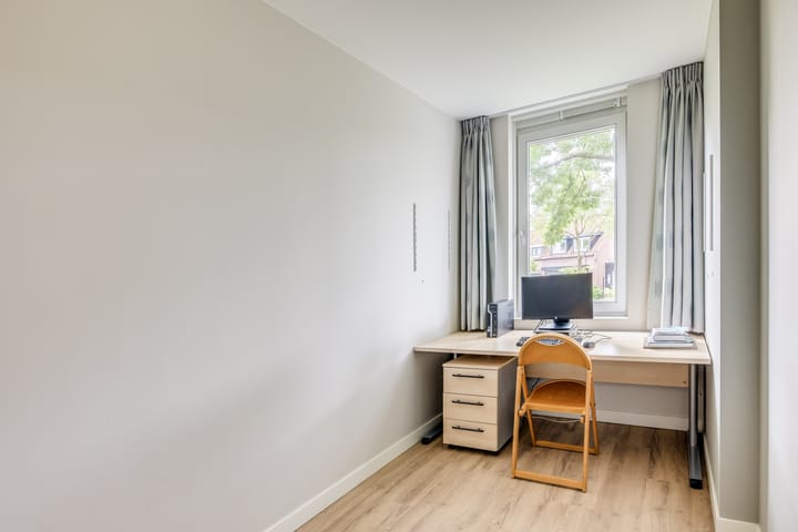 Foto 37 van Koningin Wilhelminaweg 13