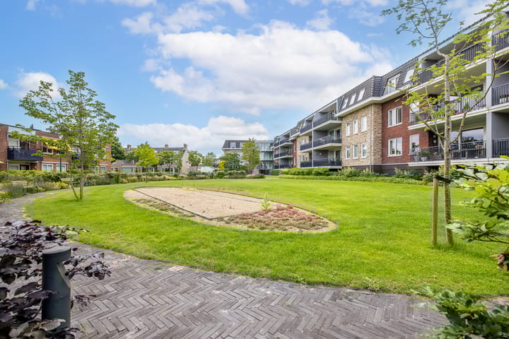 Foto 50 van Koningin Wilhelminaweg 13