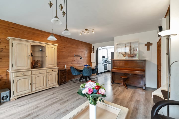 Foto 7 van Kruiszwin 1205