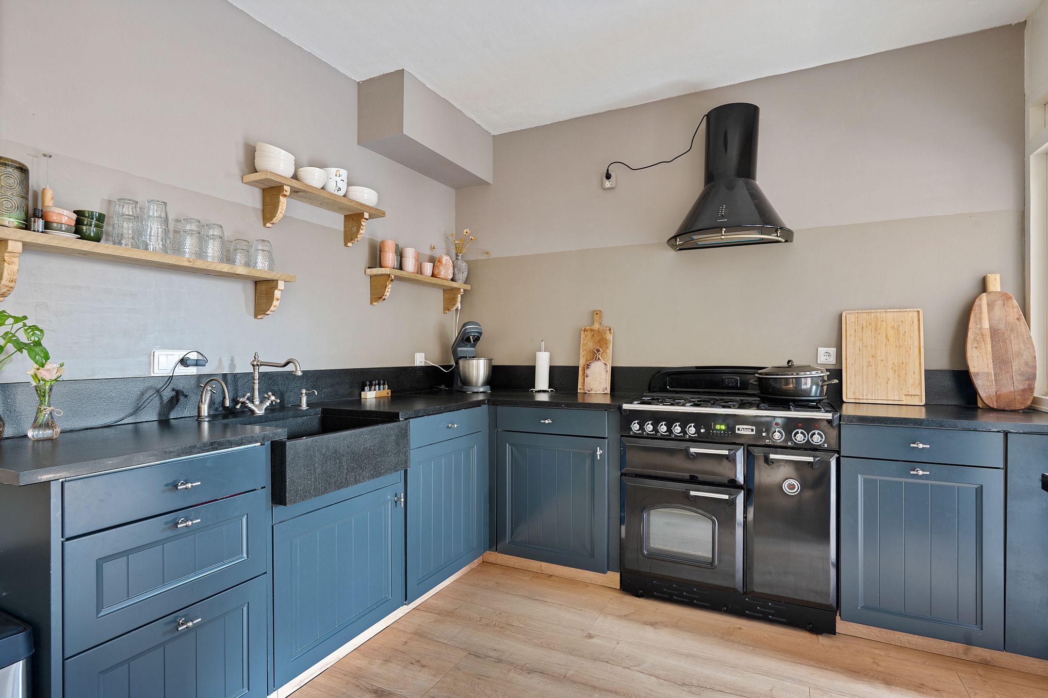 Foto 18 van Nijkampenweg 176