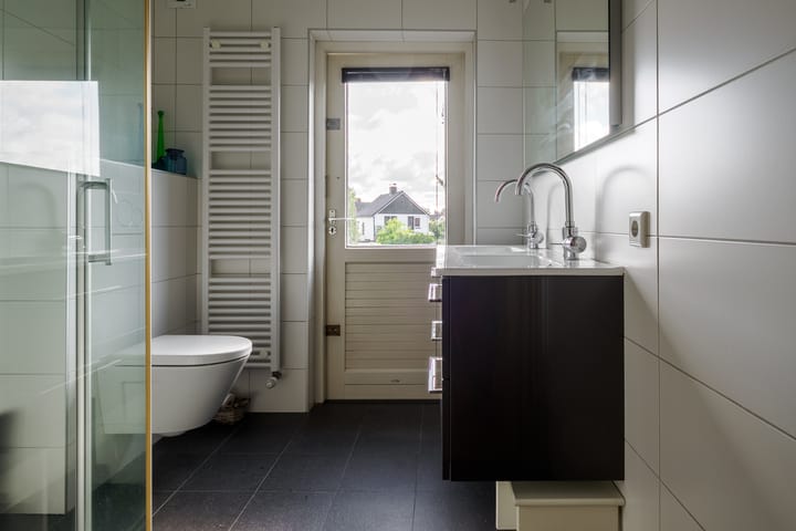 Photo 3 of Margrietstraat 11