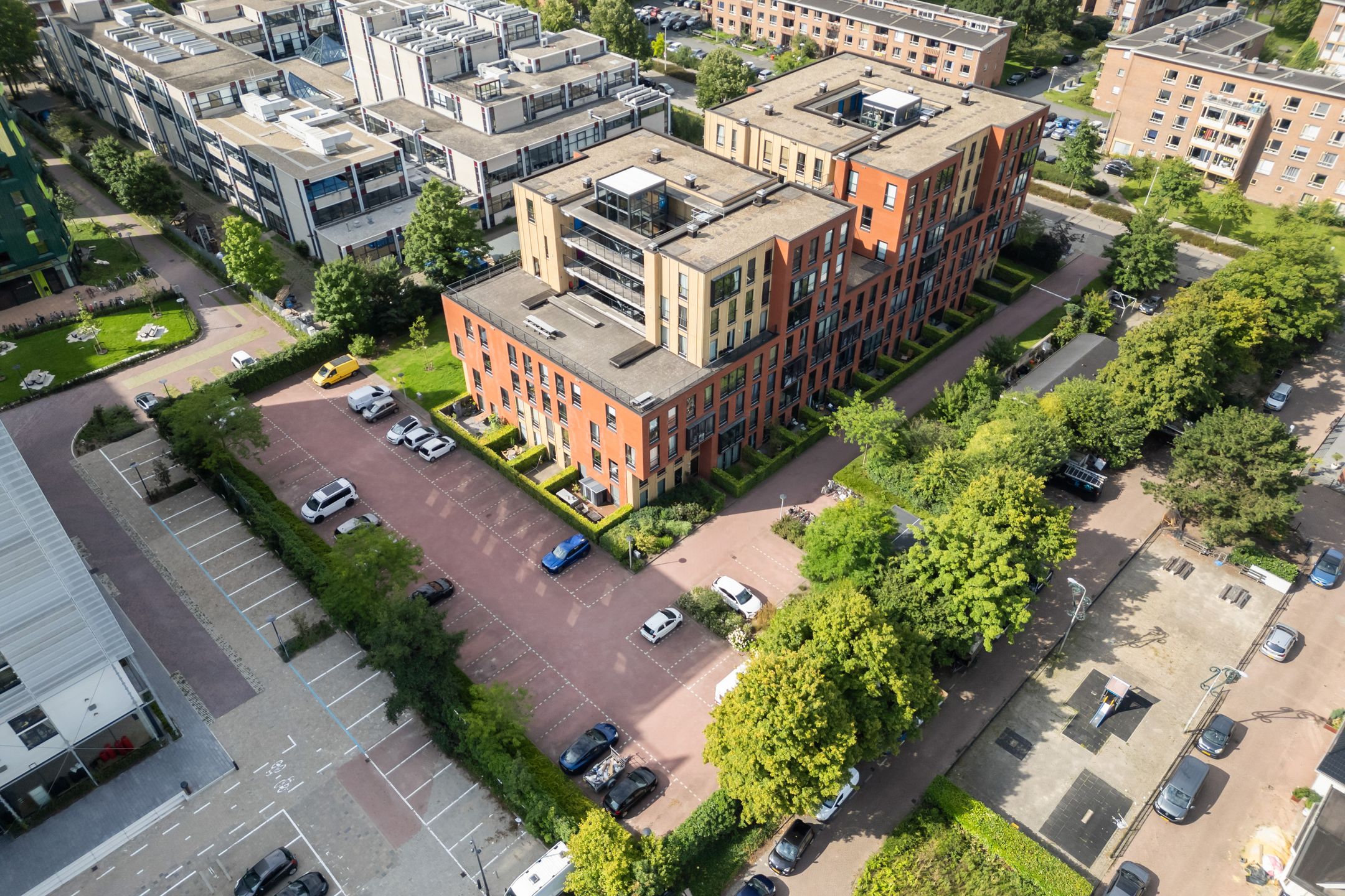 Foto 42 van Ina Boudier-Bakkerlaan 14-B