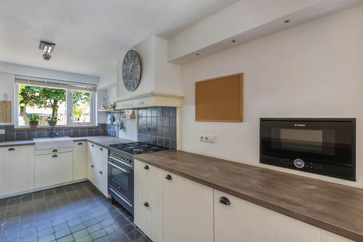 Foto 15 van Monnickendamstraat 26