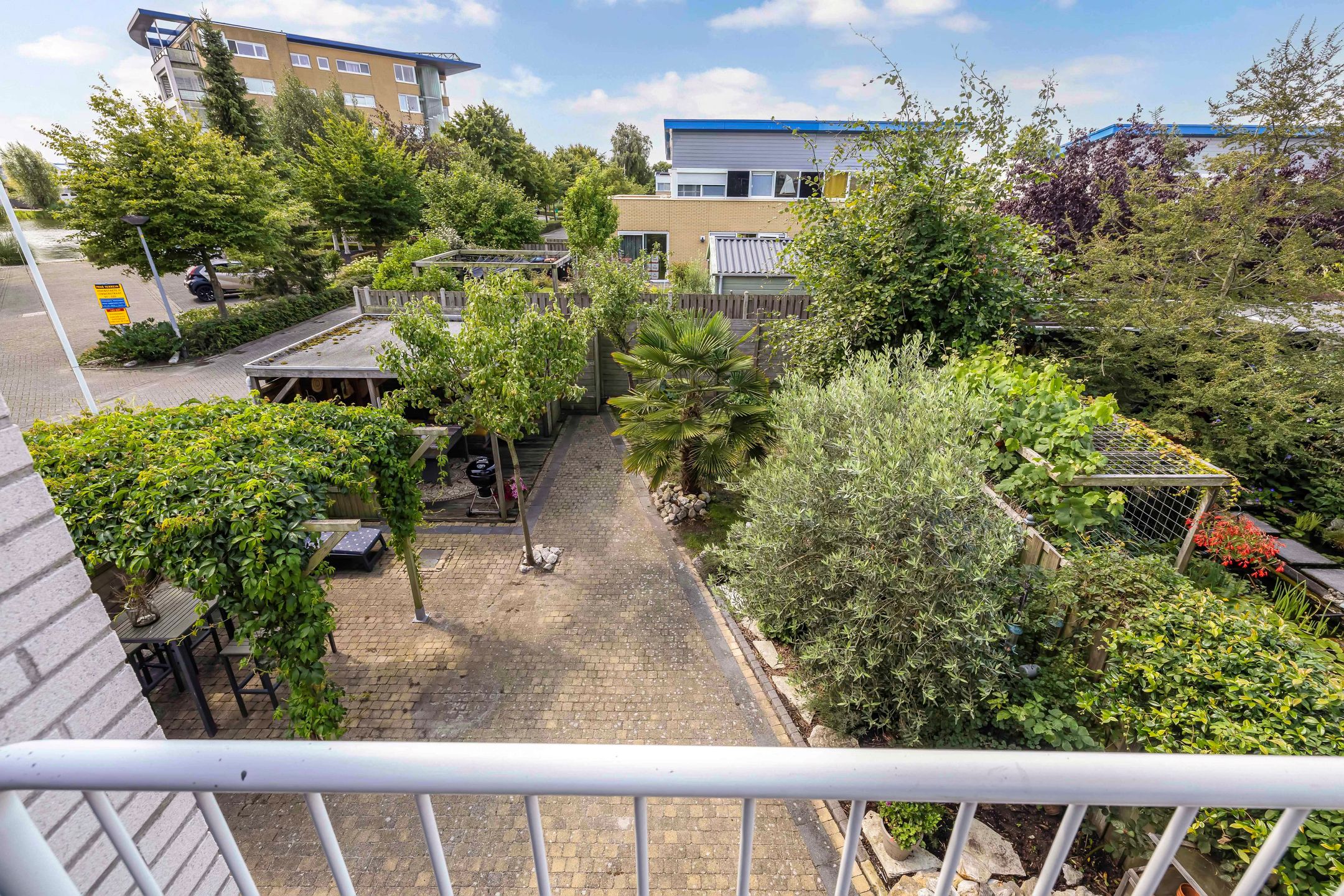 Photo 24 of Monnickendamstraat 26