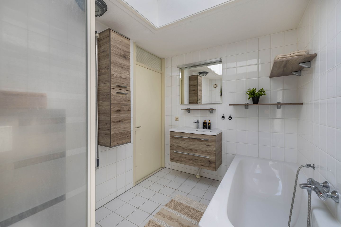 Photo 34 of Monnickendamstraat 26