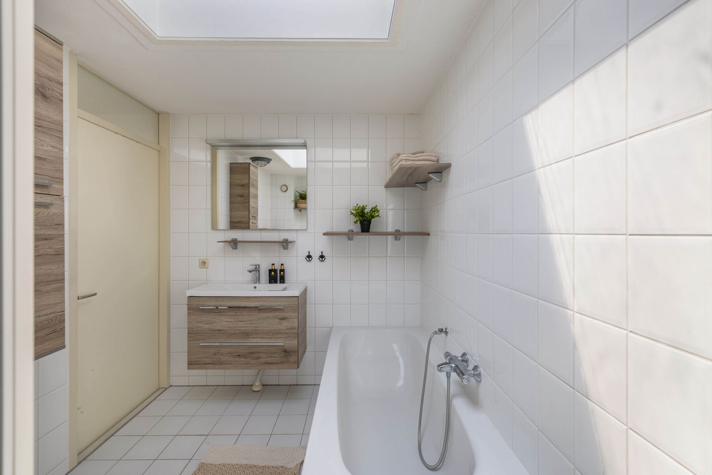 Photo 35 of Monnickendamstraat 26