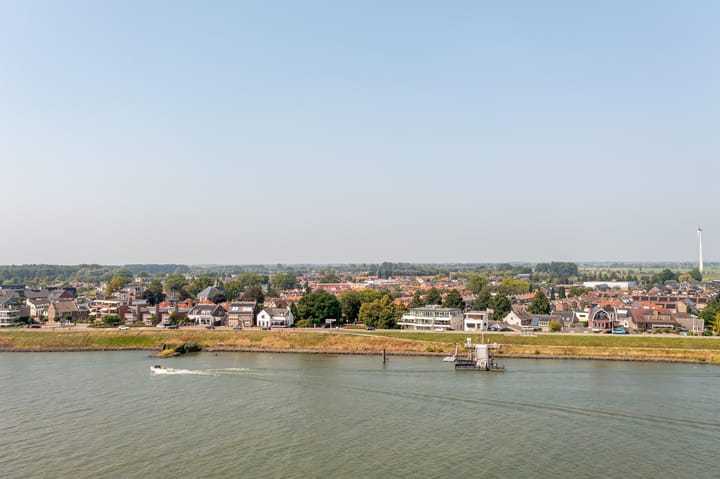 Photo 10 of Rivierdijk 245