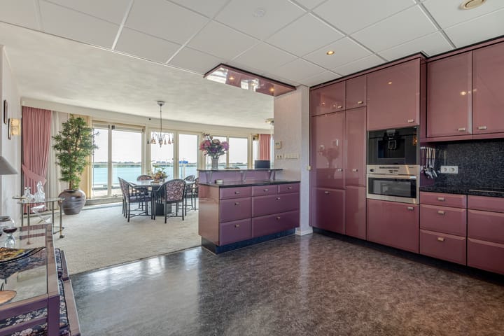 Photo 24 of Rivierdijk 245