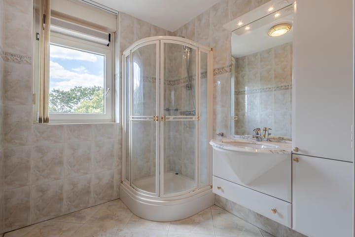 Photo 32 of Rivierdijk 245