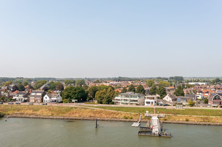 Photo 38 of Rivierdijk 245