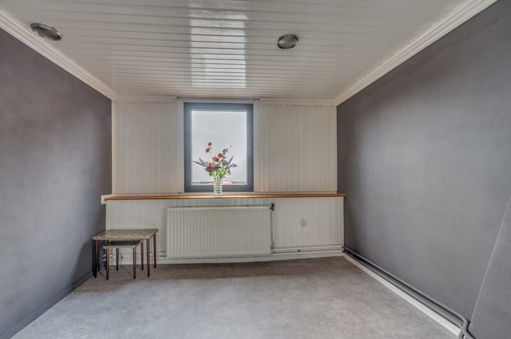 Foto 21 van Urbanusstraat 4