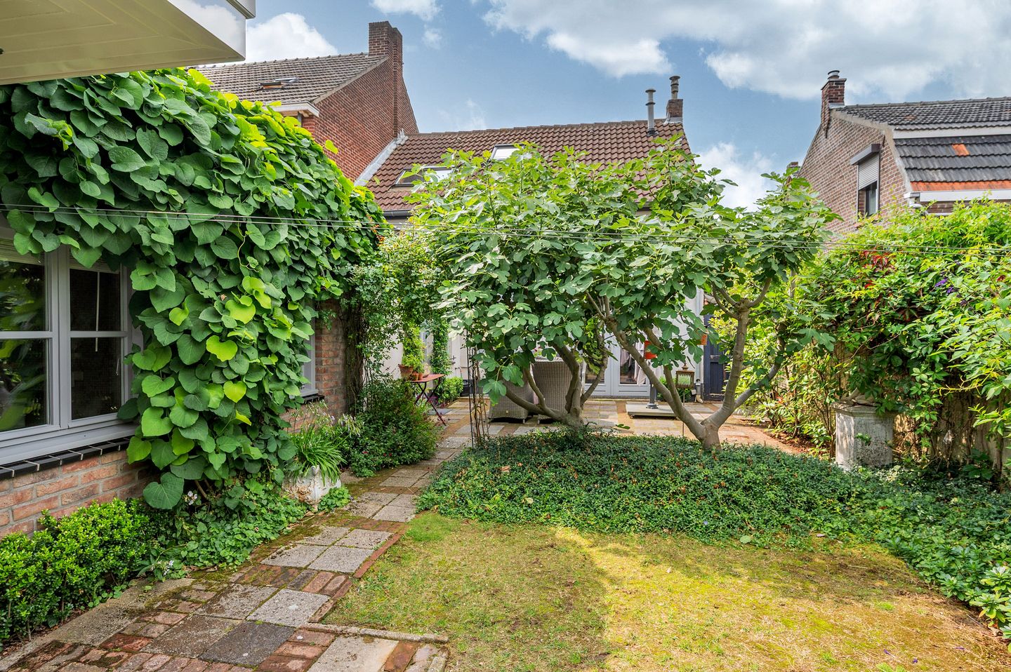 Foto 29 van Urbanusstraat 4