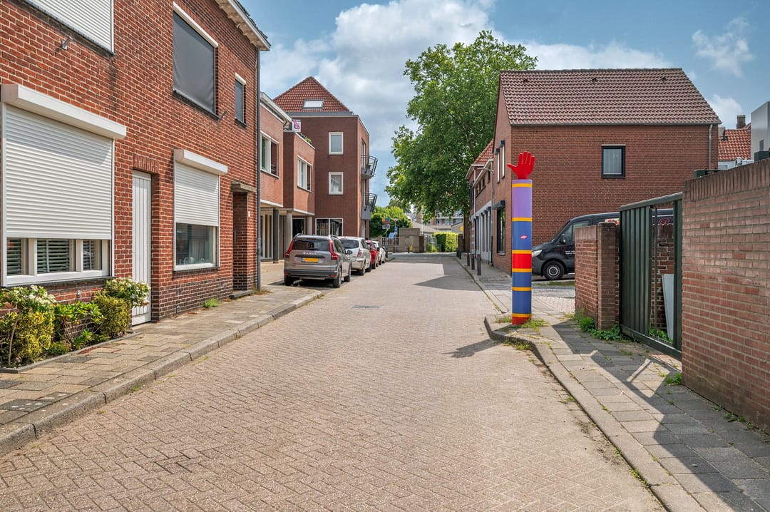 Foto 31 van Urbanusstraat 4