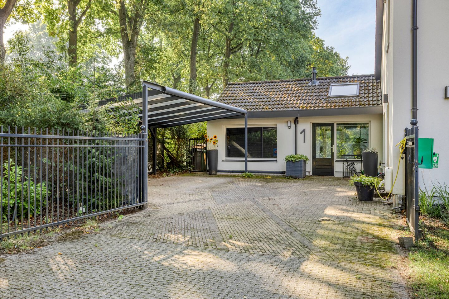 Photo 70 of Beukenlaan 1