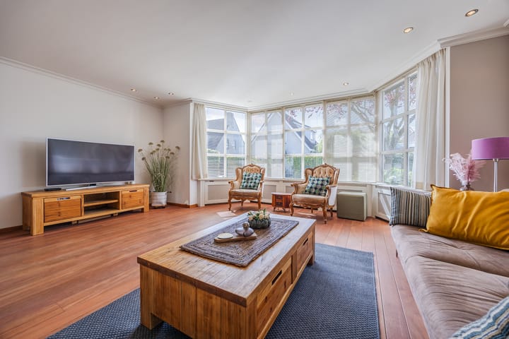 Photo 13 of Arnold van Lieropstraat 56