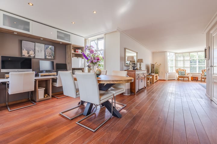 Photo 20 of Arnold van Lieropstraat 56