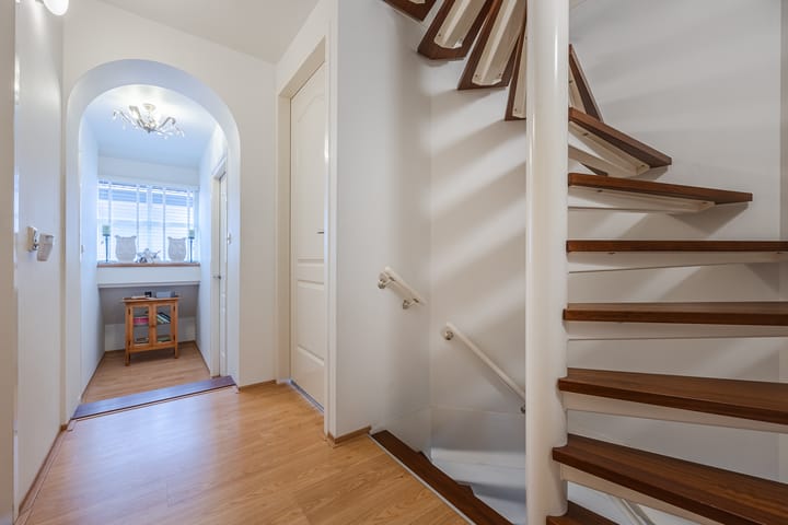 Photo 30 of Arnold van Lieropstraat 56