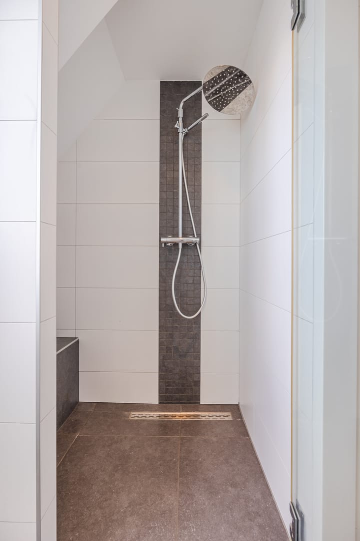 Photo 41 of Arnold van Lieropstraat 56