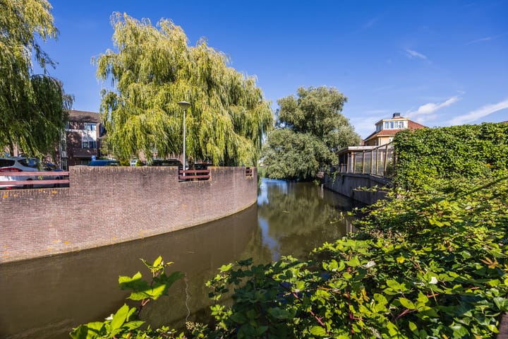 Photo 75 of Arnold van Lieropstraat 56