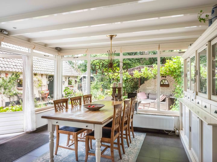 Photo 2 of Guurtjeslaan 4