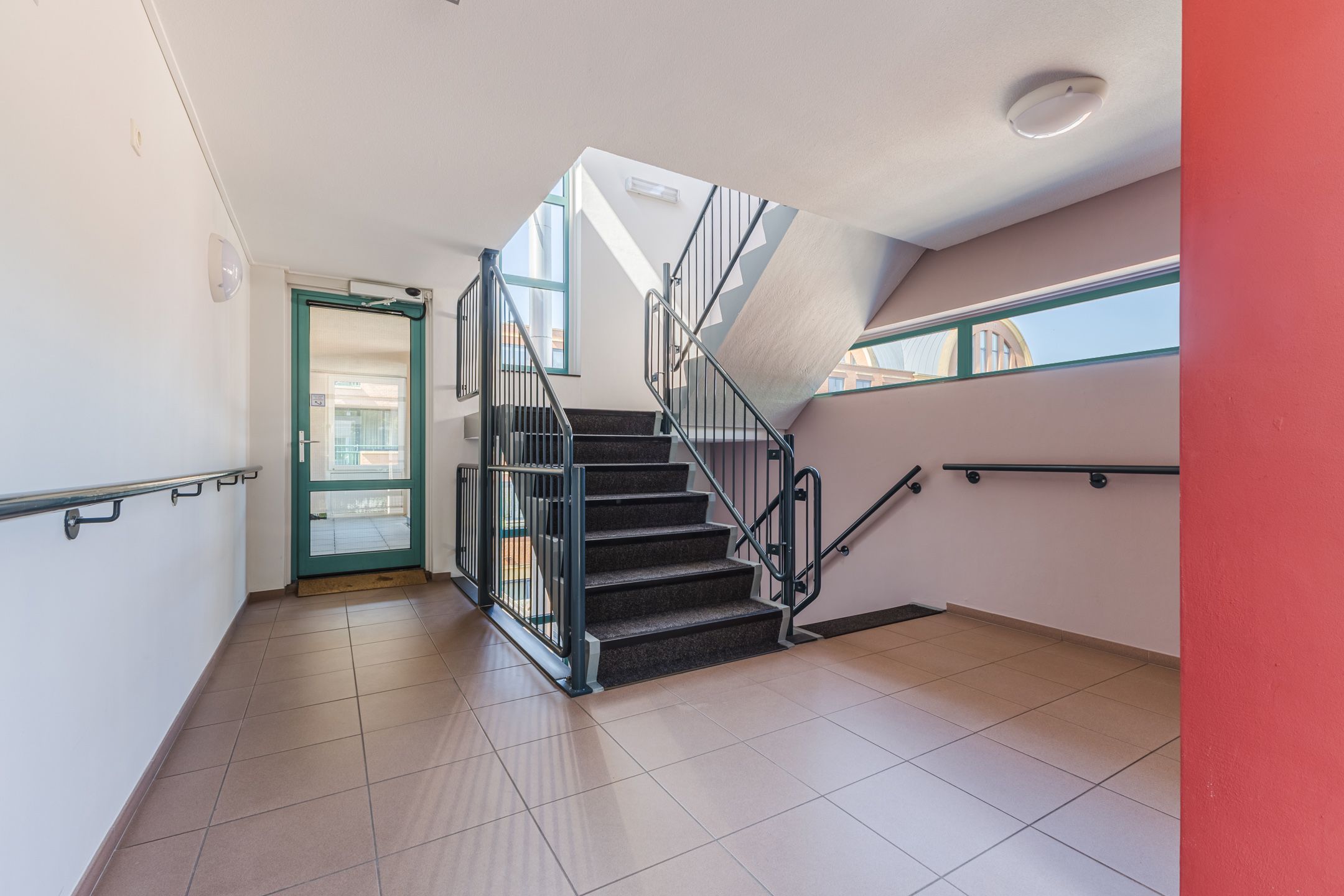 Photo 12 of Raadhuisstraat 32