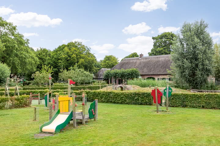 Photo 37 of Vivaldistraat 25