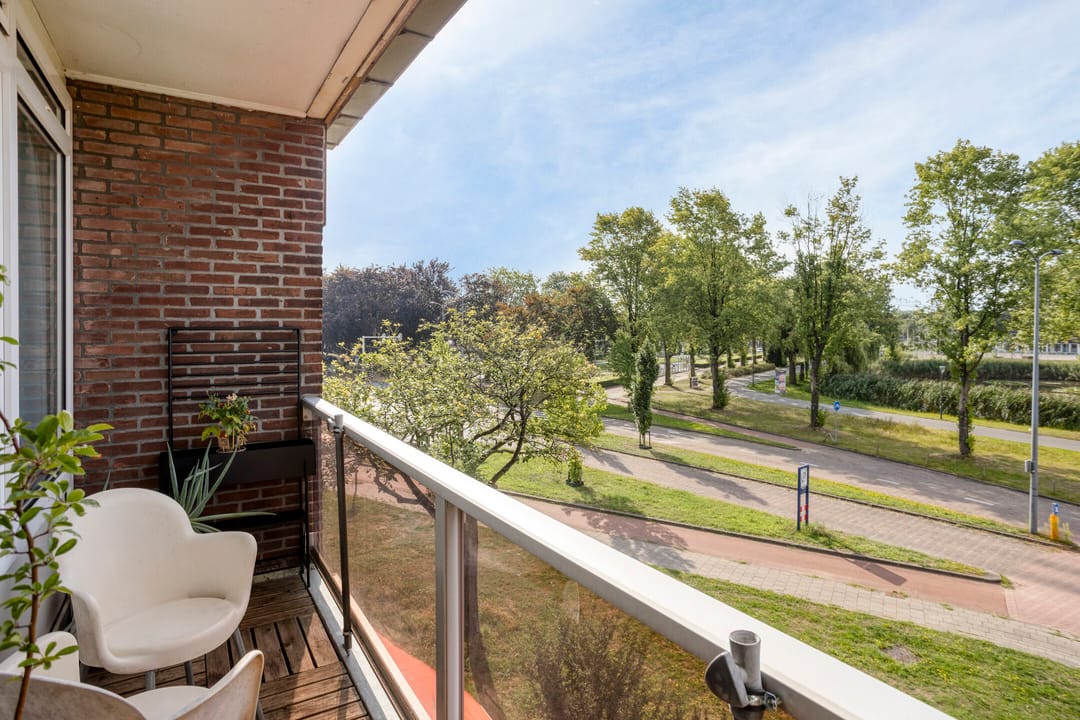 Photo 8 of Van Borsselestraat 53