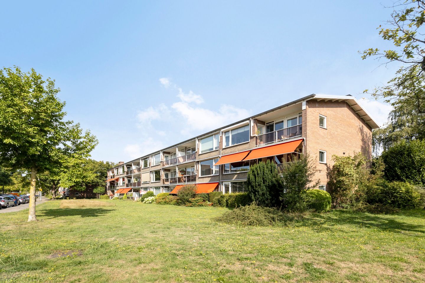 Photo 19 of Van Borsselestraat 53