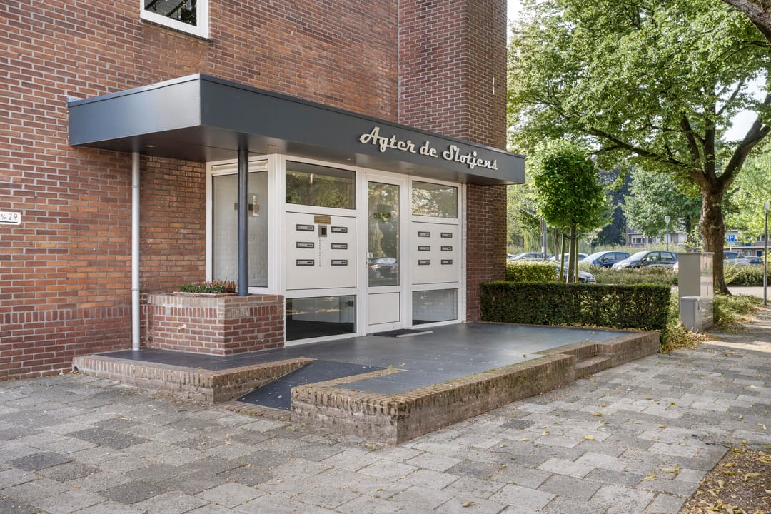 Photo 23 of Van Borsselestraat 53