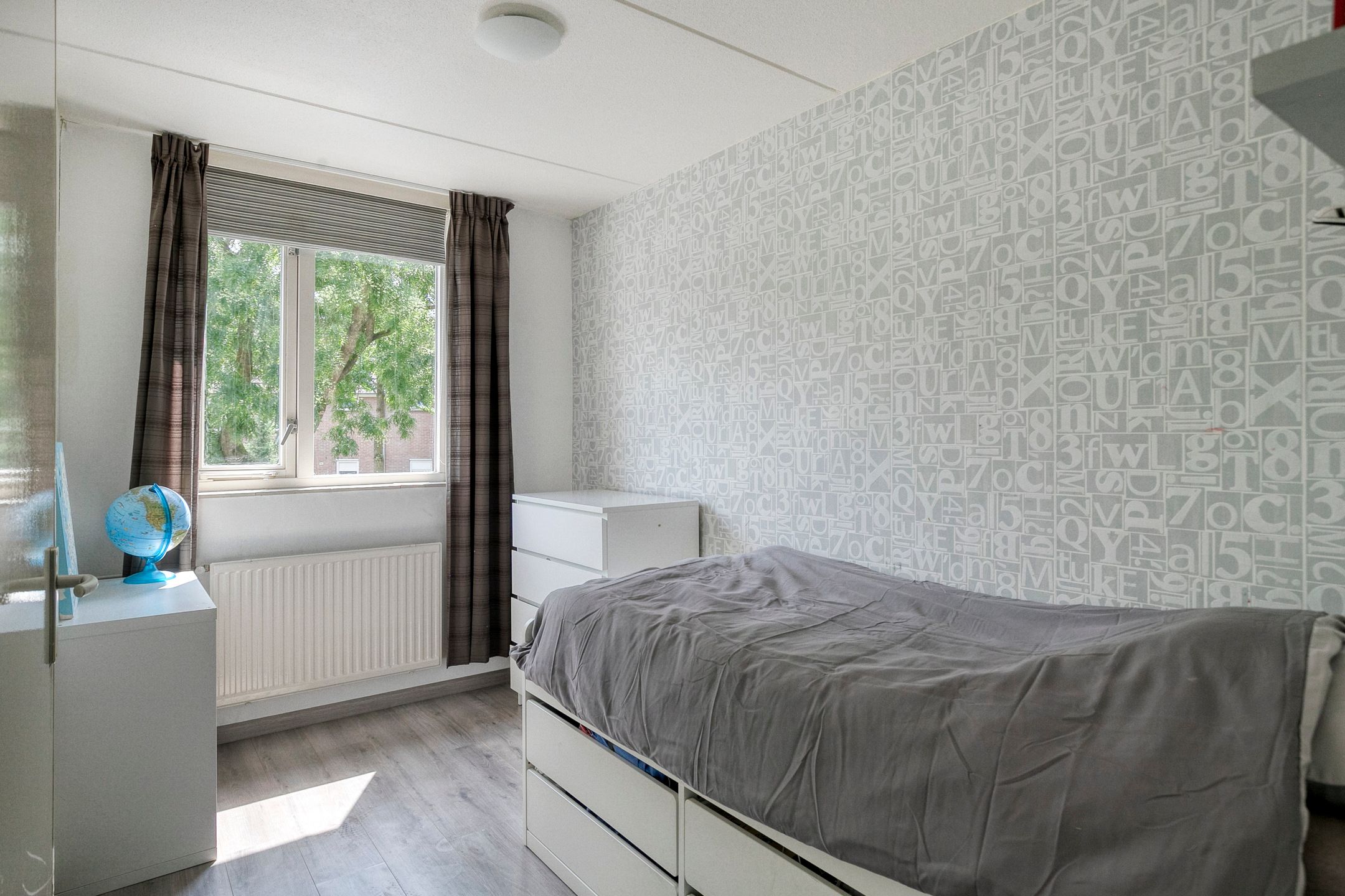 Foto 15 van Vriezinnenstede 14