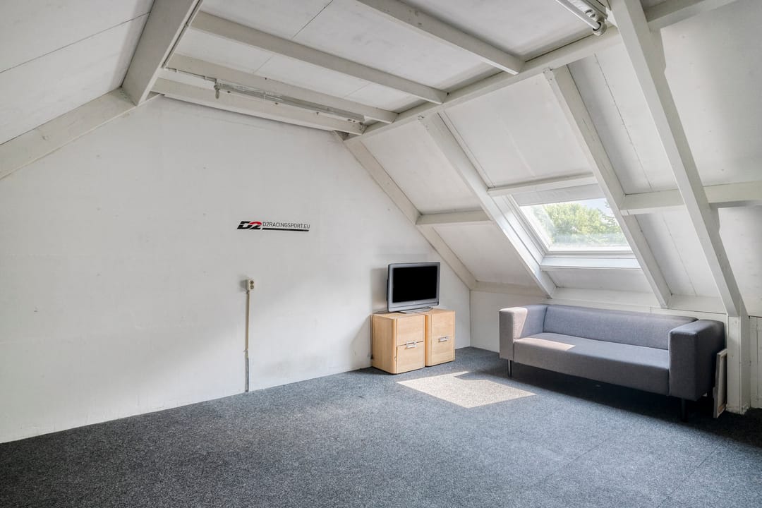 Foto 22 van Vriezinnenstede 14