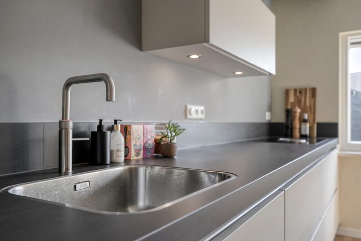 Photo 15 of Bernadettelaan 14