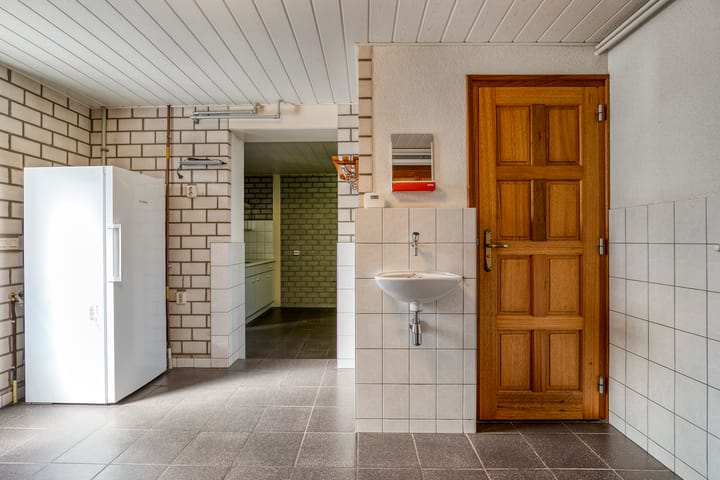 Photo 19 of Bernadettelaan 14