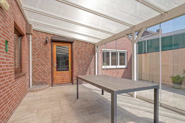 Photo 40 of Bernadettelaan 14