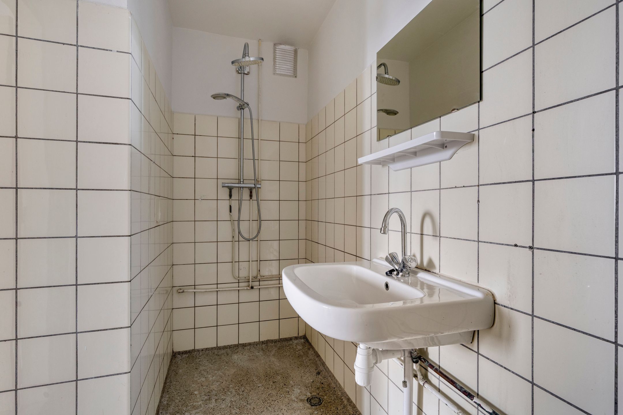 Photo 9 of Maassluisstraat 550