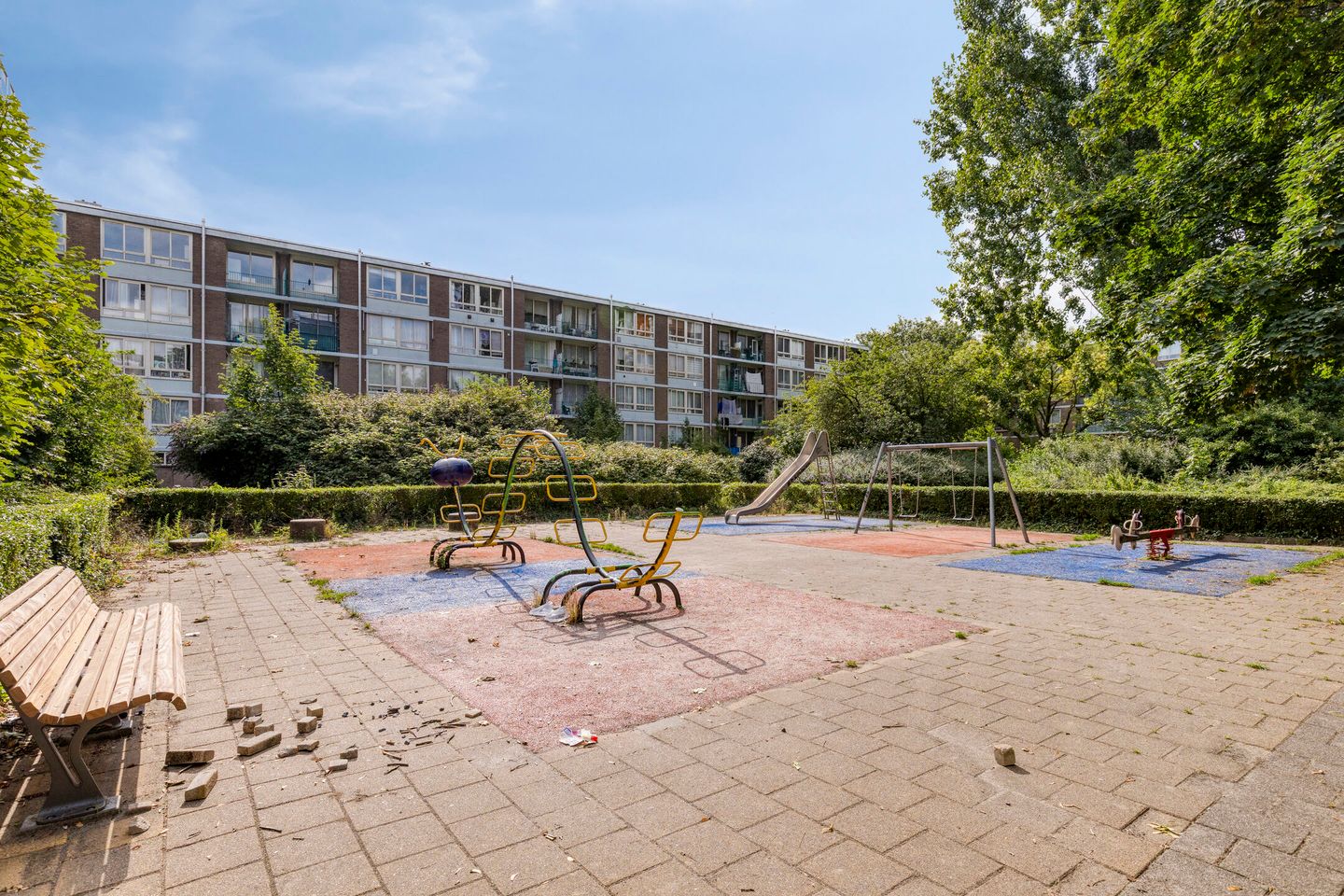 Photo 19 of Maassluisstraat 550