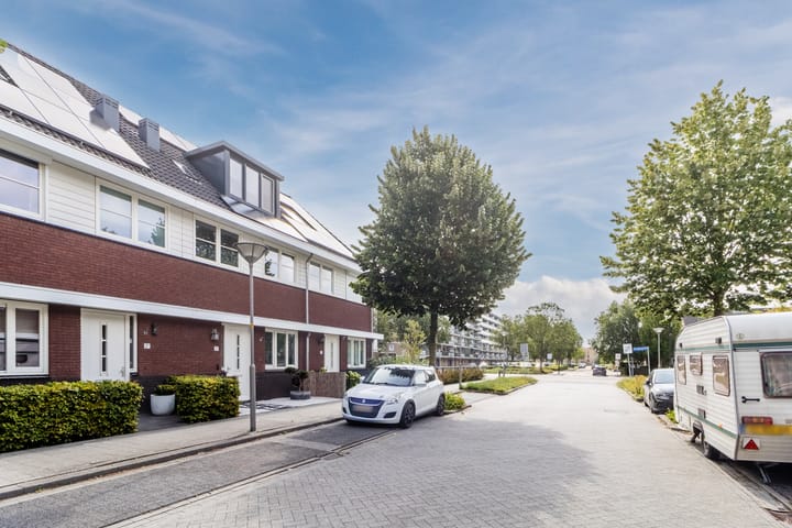 Foto 34 van Burg. Rippingstraat 2-C