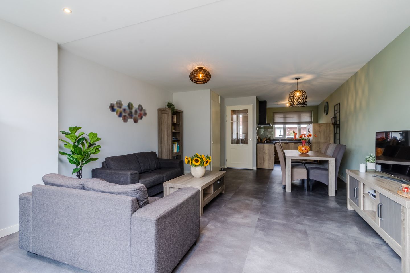 Foto 5 van Burg. Rippingstraat 2-C